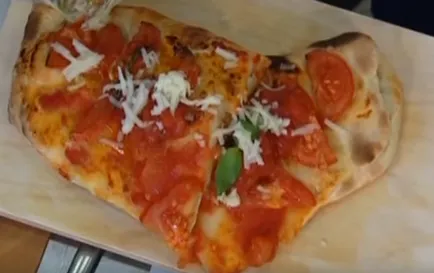 Pizza la domiciliu Top 5 pas cu pas reteta delicioasa pizza la domiciliu (pizza) Pizza la domiciliu Top 5 pas cu pas reteta de pizza delicioasă la domiciliu