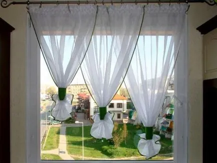 Artizanat pentru a decora bucătărie cu mâinile fotografia lui (mâini) Artizanat pentru a decora bucătărie cu mâinile fotografia lui