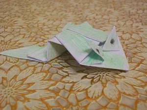 Jumping Frog de hârtie (origami), familia și mama