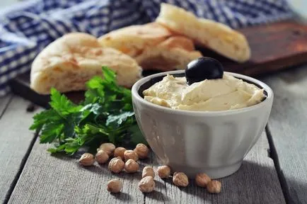 Cinci moduri de a utiliza hummus în bucătărie