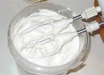 Soiuri de crema de tort