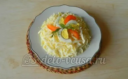Salata de cârnați, brânză și rețetă de tomate pas (salată de roșii brânză cârnați usturoi) Salata cu salam, brânză și roșii pas cu pas reteta