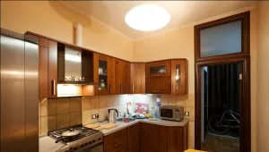 Dimensiunea lățimii frigiderului 70, 80, 45, 90, 40, 120, 60, 54, 75, 65 și 900 cm, 1200 mm (suprafața de proiectare a condensatorului) Dimensiunea lățimii frigiderului 70, 80, 45, 90, 40, 120, 60, 54, 75, 65 și 900 cm, 1200 mm