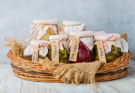 Șase moduri de a steriliza borcanele