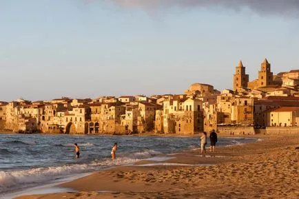 Sicilia (Sicilia), Italia - dostprimechatelnosti, ghid, fotografii