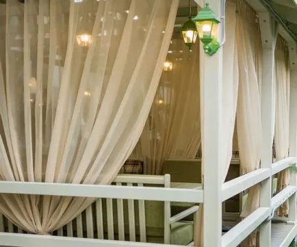 Perdele pentru foișoare - 80 fotografii ale celor mai bune opțiuni în perdele chioșc (foto) Perdele pentru foișoare - 80 fotografii ale celor mai bune opțiuni în perdele chioșc