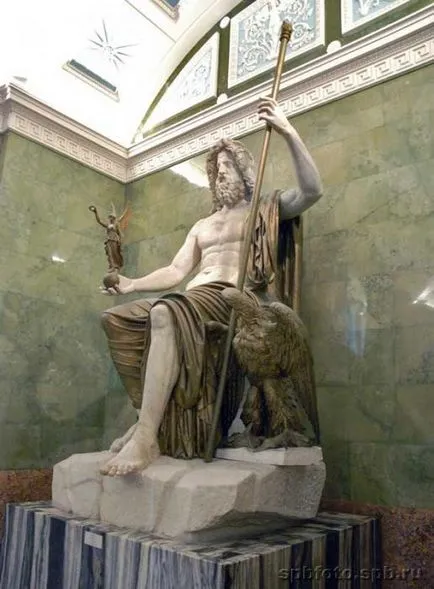 Vezi imagini Zeus