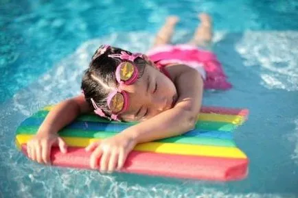 Lista lucrurilor pe mare cu copilul ce să ia cu tine lucrurile necesare pentru călătoria cu copilul 2 ani