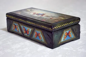 Tehnica decoupage - articole, lecții, materiale video, istorie, fanii site-ul decupaj (cu mâinile lor) Tehnica decoupage - articole, lecții, filme, istorie, iubitorii de site-ul decupaj