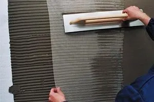 Tehnologie consolidarea spumei în izolarea fațadelor