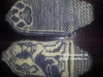 Papuci model de 32 spițe de papuci tricotate, de tricotat pentru femei