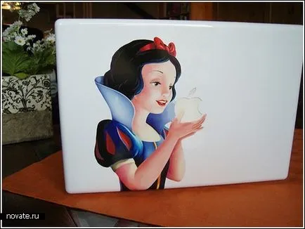 Decorați laptop - simplu