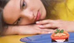 Greața, temperatura și care sunt semne de slăbiciune (greață și temperatură) Greață, caracteristici slăbiciune și temperatură care sunt