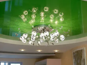 plafon de instalare candelabre suspendate