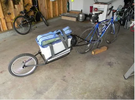 remorcă biciclete cu mâinile lor pe DIY