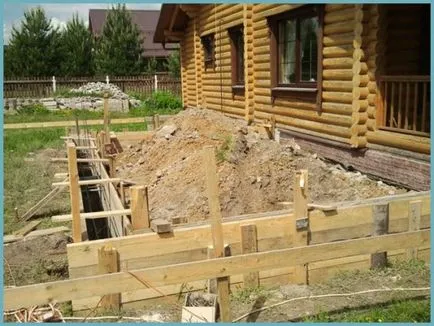 Veranda la casa cu propriile sale mâini desene, fotografii, cum să se atașeze la un pridvor casa din lemn (lor) Veranda la casa cu propriile sale mâini desene, fotografii, cum să se atașeze la un pridvor casa din lemn