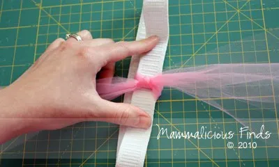 Fusta tutu cu clasele sale de master hands-pas, cu fotografii