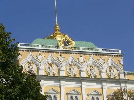 tur blocat de zidurile Kremlinului - știri în imagini (tur) tur blocat de zidurile Kremlinului - știri în imagini