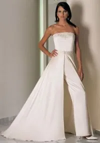 costume pentru femei pentru nunta