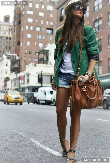Blazer femeii cu nimic de a purta (foto) (Blazer feminin) Blazer femeii cu nimic de a purta (foto)