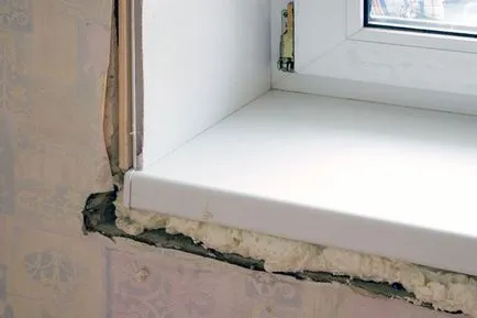 Instalarea pervazul cu propriile sale mâini (Alinierea nivelă prag) Instalarea pervazul cu propriile sale mâini