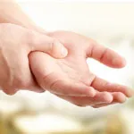 ніж лікувати нігті на ногах