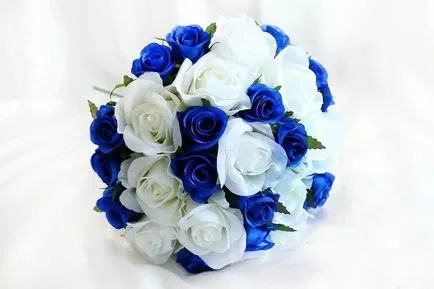 Alegerea unui buchet de flori albastre și cea mai bună combinație de (flori) Alegerea unui albastru buchet de flori și cea mai bună combinație de