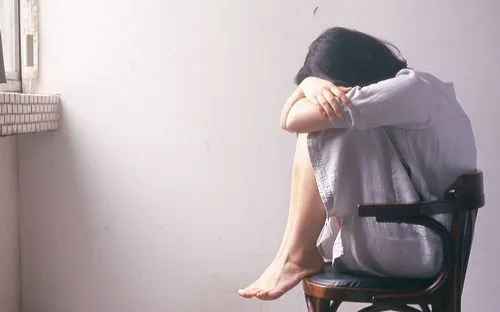 як лікувати нерви при нервовому виснаженні