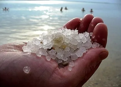 лікувати псоріаз морською сіллю