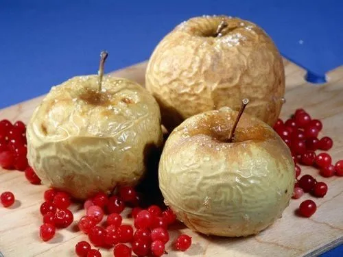лікувати гастрит яблуками
