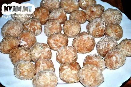 cartofi tocana de delicioase cu chiftele (reteta cu foto) pe