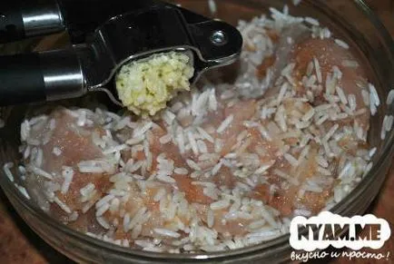 cartofi tocana de delicioase cu chiftele (reteta cu foto) pe