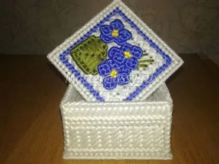 Broderie pe panza de plastic margele master class
