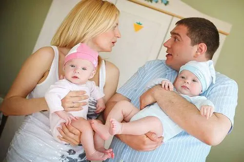 як зачати двійню або близнюків