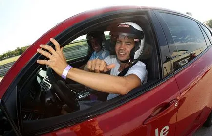 Întregul adevăr despre test-drive masina in showroom