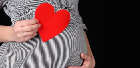 як проходять перші місяці вагітності