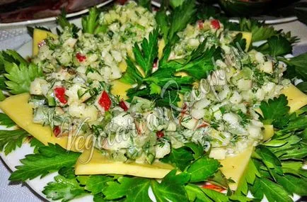 Snack salata cu branza, mere și castravete - o rețetă cu fotografie (salata) Snack salata cu branza, mere și castravete - o rețetă cu o fotografie