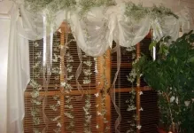 Perdele cu mâinile de decor și foto ideile ondulează grafica si decoratiuni ca astfel de benzi, cum (decor) Perdele cu mâinile de decor și foto ideile ondulează grafica si decoratiuni pe care aceste benzi, așa cum