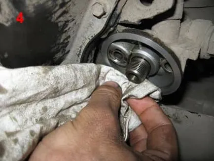 Schimbarea uleiului din Daewoo Nexia, o secvență de acțiuni