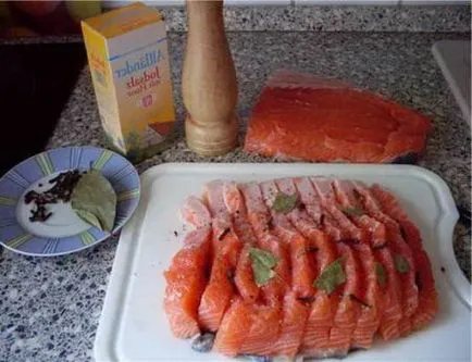 Sărare Trout Trout ca decapant acasa (sărare) Sărare Trout Trout ca o murătură la domiciliu