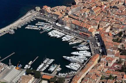 10 motive pentru a vizita St. Tropez, română vs franceză