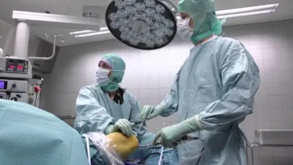як лікувати суглоби в колінах в домашніх умовах