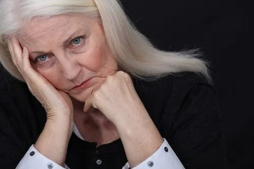як лікувати депресію у людей похилого віку