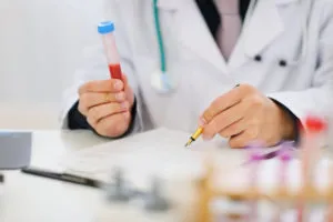 лікувати глисти у дитини