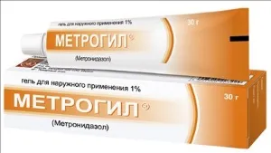 підшкірні прищі на підборідді у жінок причини