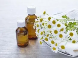 чи можна лікувати геморой ромашкою