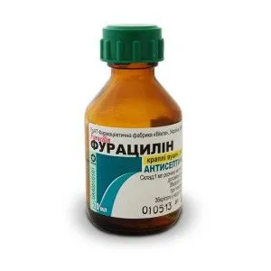 Clåtirea gura cu inflamarea gingiilor la domiciliu