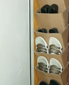 Ce poate fi realizat din carton cu mâinile lor