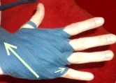 Cum să bandaj mână (încheietura mâinii), durata de kickboxing