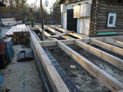 Cum de a construi o casă în jurul casei vechi (casa nouă) Cum de a construi o casă în jurul casei vechi
